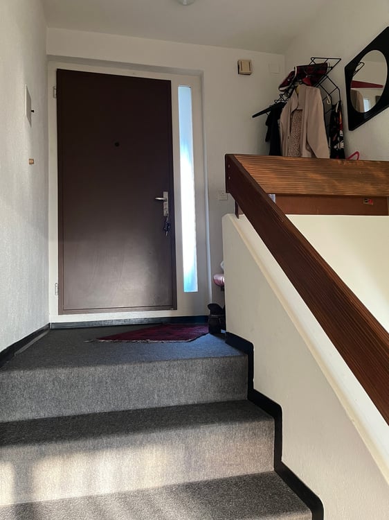 5.5-Zimmer Maisonette-Wohnung mit Gartensitzplatz hoch über dem Greifensee. 4