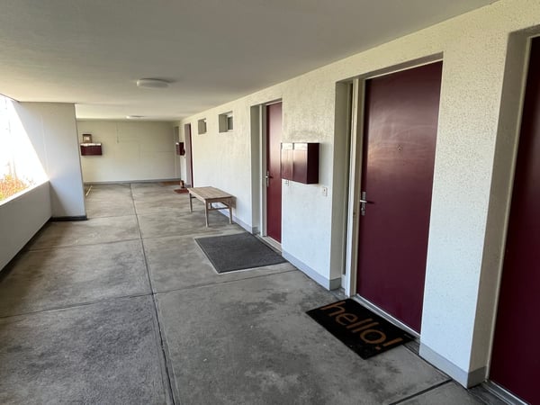 5.5-Zimmer Maisonette-Wohnung mit Gartensitzplatz hoch über dem Greifensee. 3