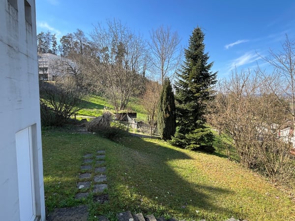 5.5-Zimmer Maisonette-Wohnung mit Gartensitzplatz hoch über dem Greifensee. 17