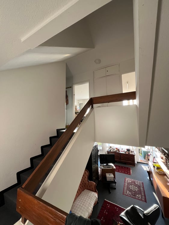 5.5-Zimmer Maisonette-Wohnung mit Gartensitzplatz hoch über dem Greifensee. 8