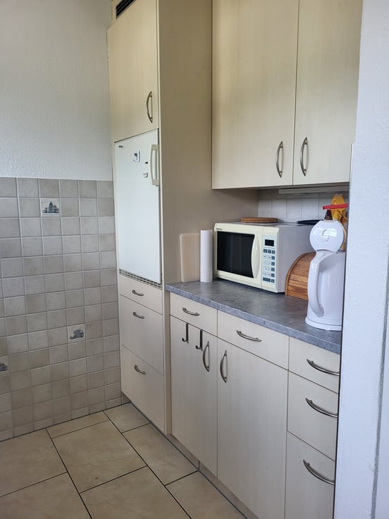 Schöne 4.5 Zimmer Wohnung 3