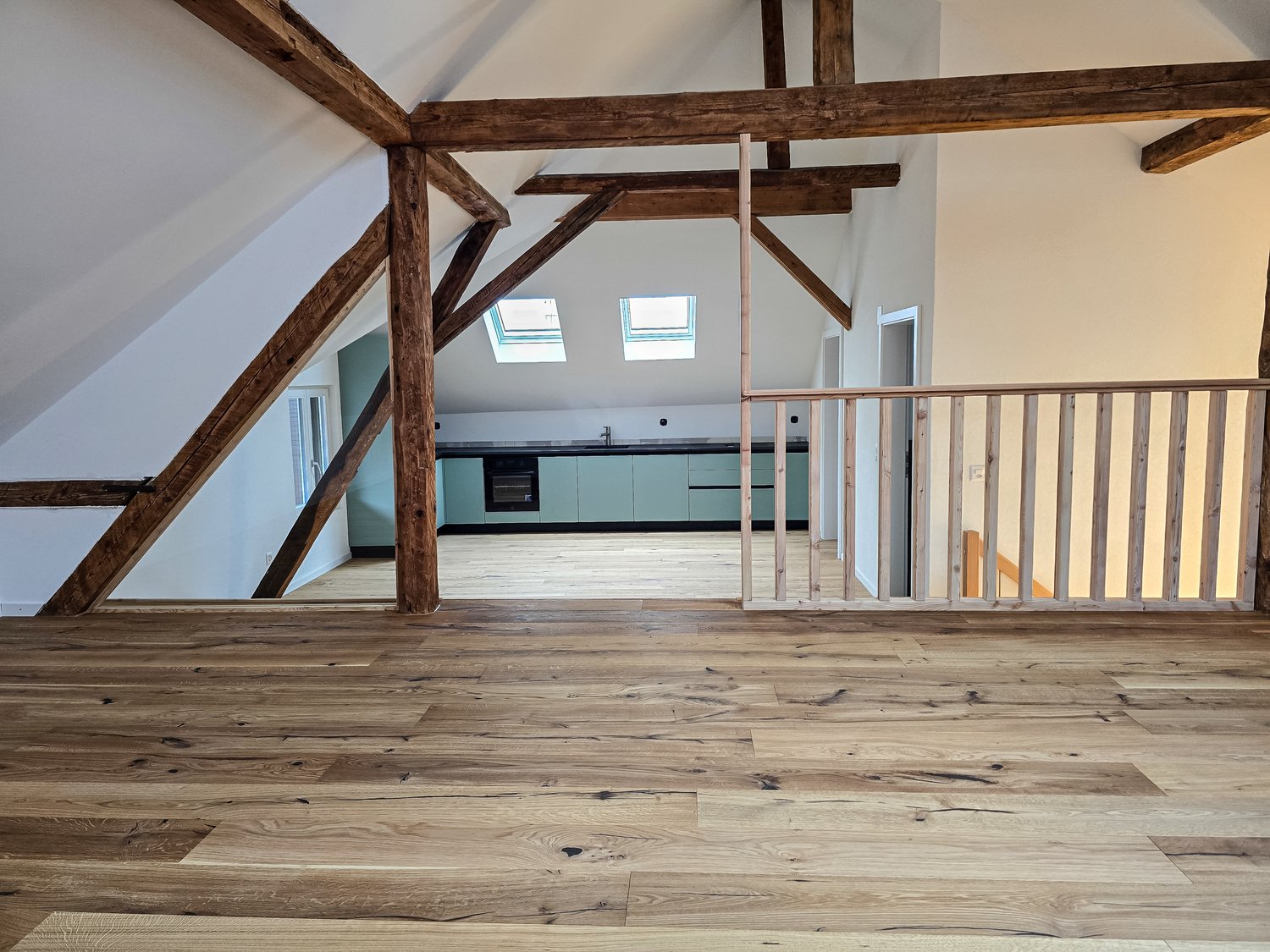 wooden beams, wooden floor, kitchen, windows