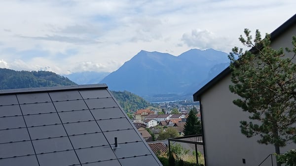 Grosse 4.5 -Zimmer-Wohnung mit Balkon und Kamin, TOP-Lage in Steffisburg 14