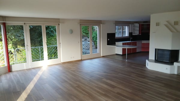 Grosse 4.5 -Zimmer-Wohnung mit Balkon und Kamin, TOP-Lage in Steffisburg 3
