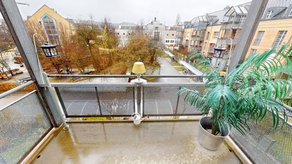 Helle, grosszügige 5.5-Zimmer-Maisonettewohnung mit 3 Parkplätzen an zentraler Lage in Burgdorf 10