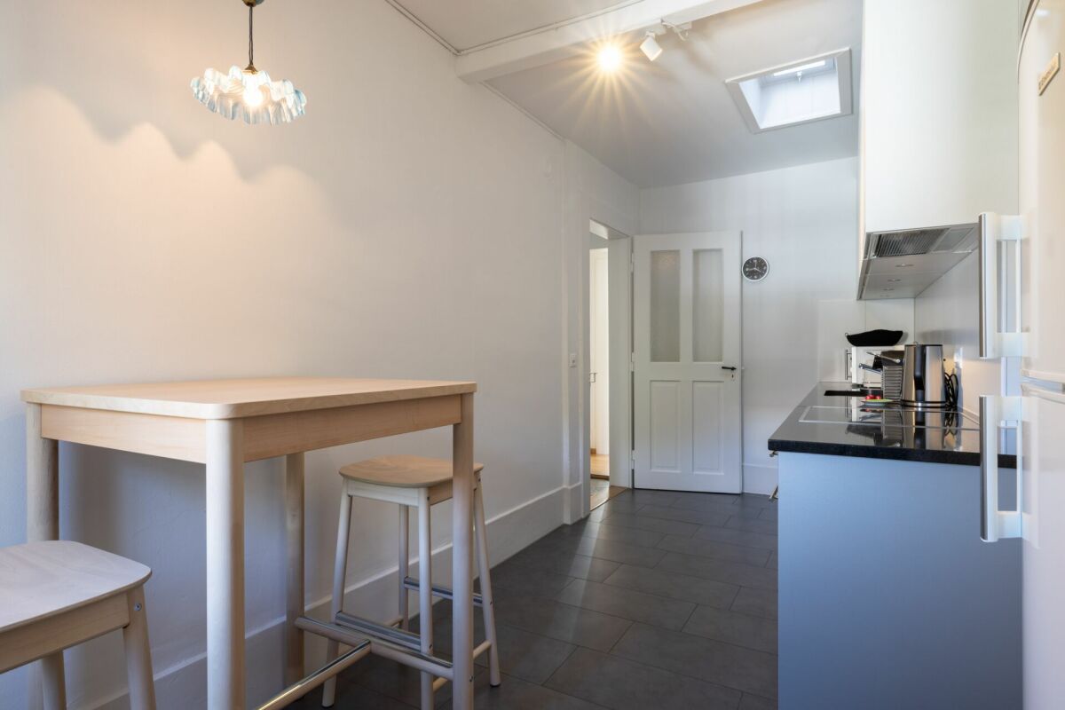 Furnished 2.5 room business apartment with the theme Le Corbusier