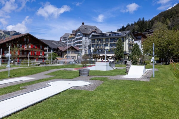 HOTELTRAUM IN WENGEN BE 18