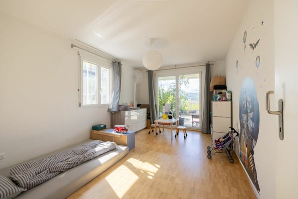 Am Sonnenhang von Liestal: 4.5 Zimmer Terrassenwohnung 5