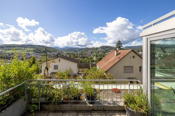 Am Sonnenhang von Liestal: 4.5 Zimmer Terrassenwohnung 13