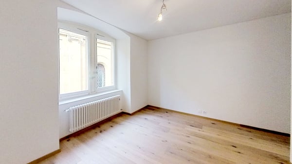 Spacieux 3.0 pièces avec cachet au centre ville 5
