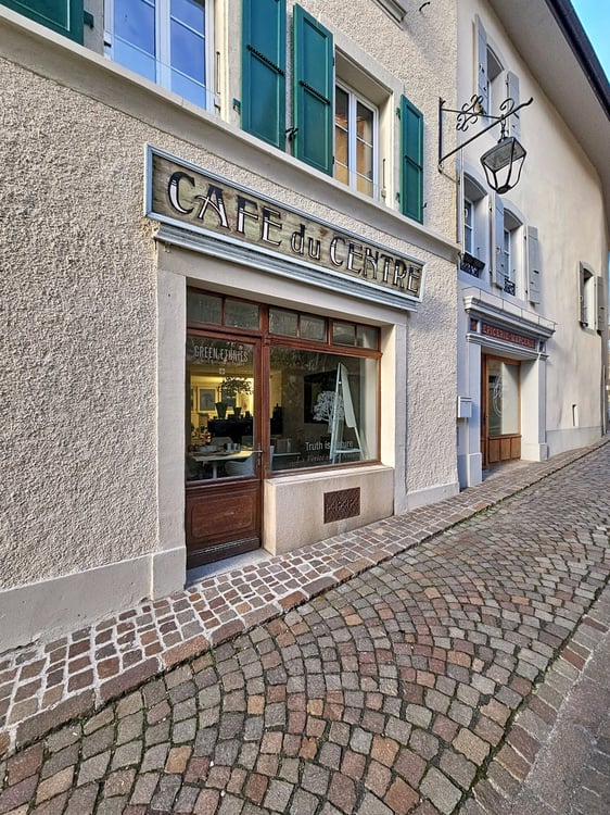 Commerce de 1.0 pièce au rez-de-chaussée 1