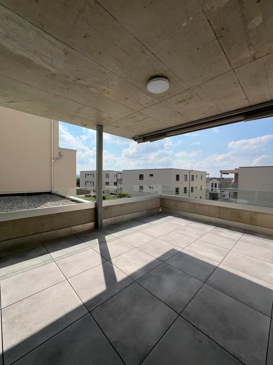Magnifique appartement de 4,5 pièces avec grande terrasse et vue 2