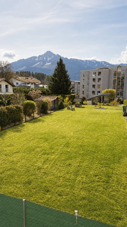 Charmante maison jumelée de 6,5 pièces avec vue sur les montagnes 14