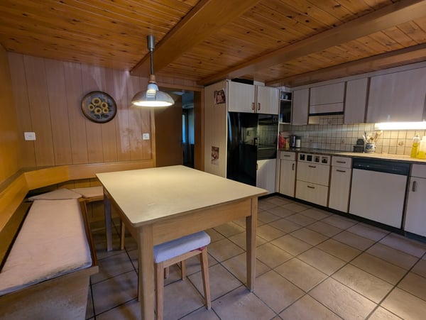 Mehrfamilienhaus mit Gewerbe in Sumiswald 6