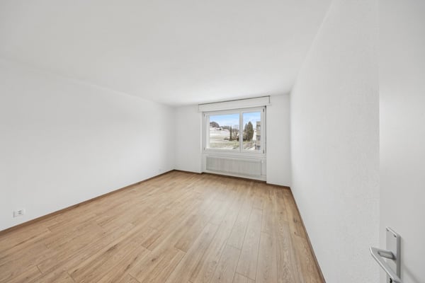 Totalsanierte, helle 5.5-Zimmer-Wohnung in Sumiswald 8