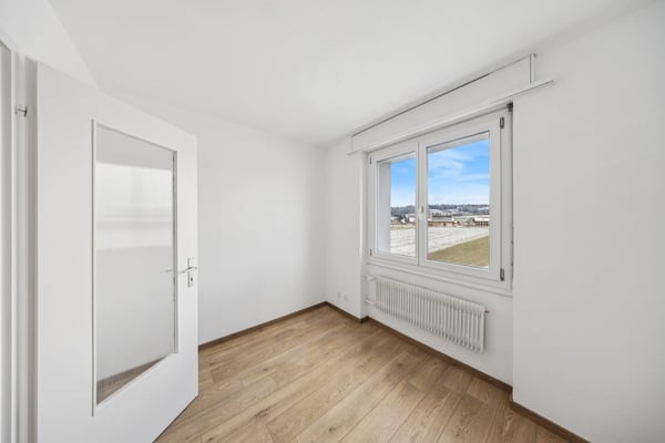 Totalsanierte, helle 5.5-Zimmer-Wohnung in Sumiswald 10
