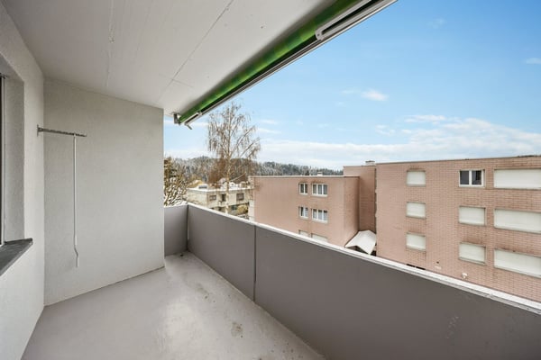 Totalsanierte, helle 5.5-Zimmer-Wohnung in Sumiswald 15