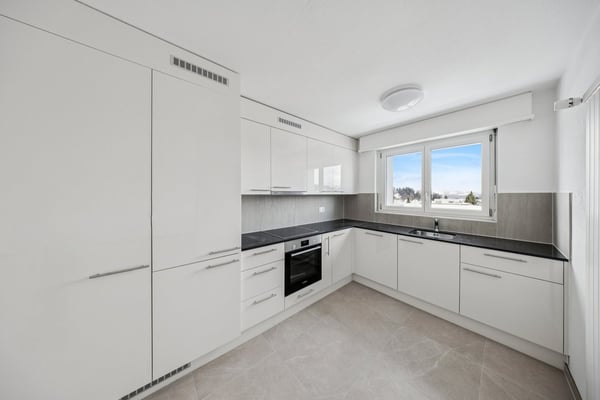 Totalsanierte, helle 3.5-Zimmer-Wohnung in Sumiswald 2