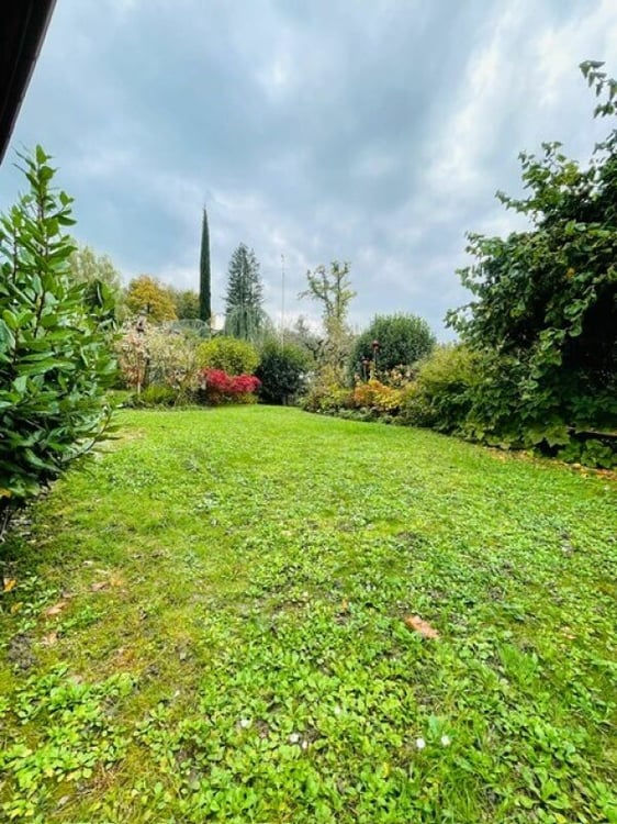 Maison mitoyenne avec jardin 14