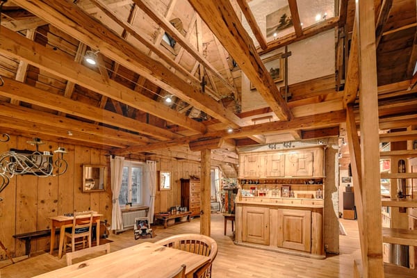 Au coeur de la ville, cachet, volume et sauna 5