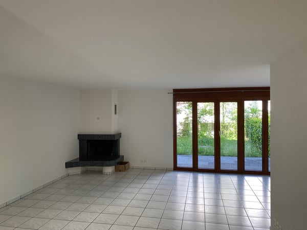 Ihr neues zu Hause mit eigenem Gartensitzplatz 6