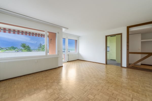 Wunderschöne Aussicht über den Jura 5