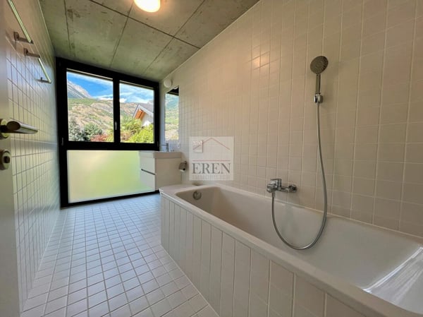 Résidence contemporaine de 4 appartements en duplex entièrement loués à vendre - Immeuble de rendement locatif pour Investisseur 10