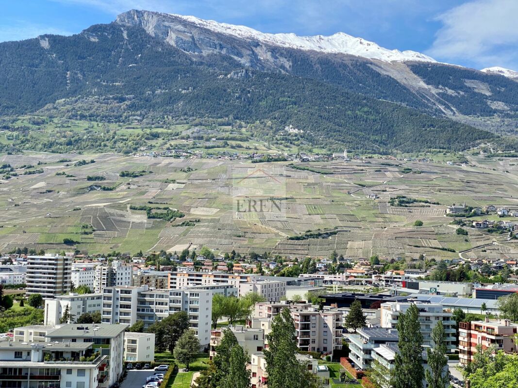 Appartement 3,5 pièces au 1er étage à louer à Conthey