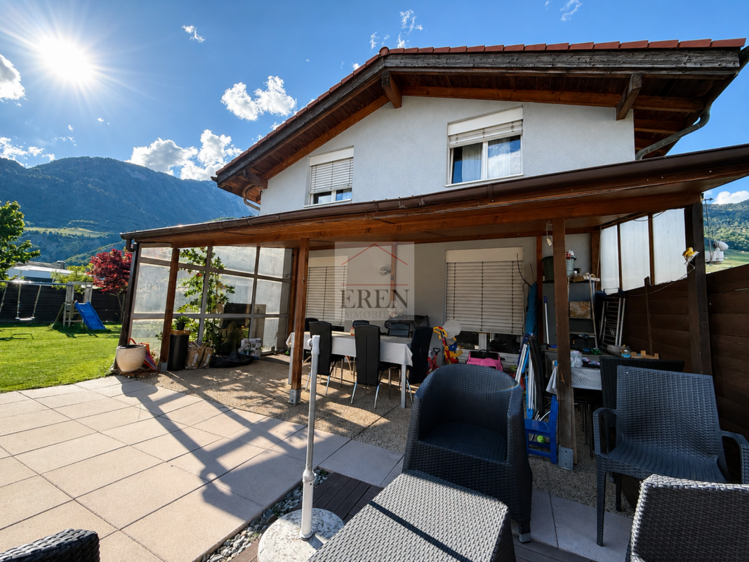 Villa individuelle 6 pièces de 146 m2 habitables + sous-sol avec garage - Idéale pour famille