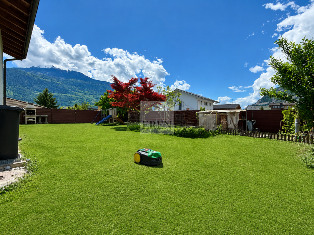 Villa individuelle 6 pièces de 146 m2 habitables + sous-sol avec garage - Idéale pour famille