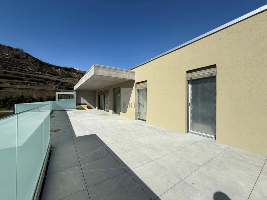 Spacieux attique 4,5 pièces avec terrasse panoramique de 68 m2