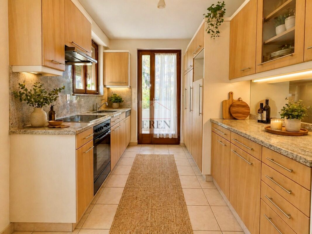 Maison individuelle 4,5 pièces de 160 m2 avec terrasse-pelouse + sous-sol
