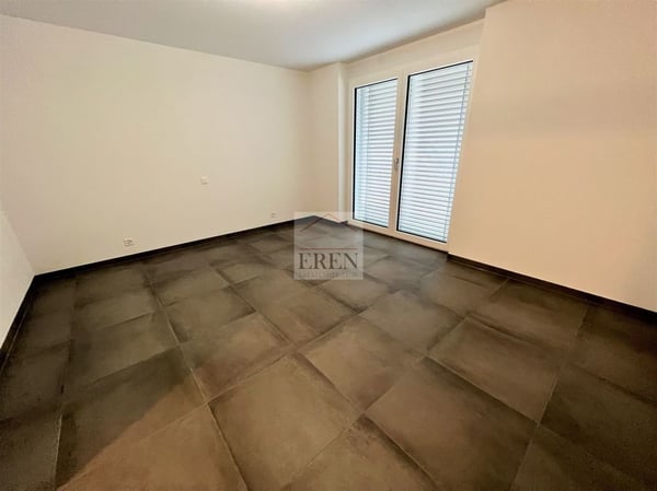 Spacieux attique 2,5p de 90m2 et grande terrasse de 29 m2 au centre de Fully 9