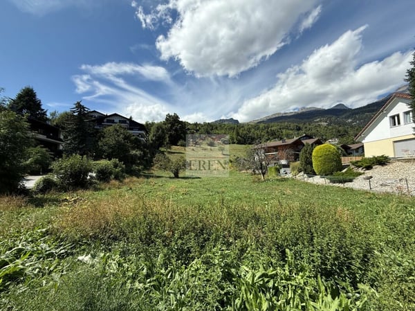 Terrain à bâtir à Mollens (Crans-Montana) 1