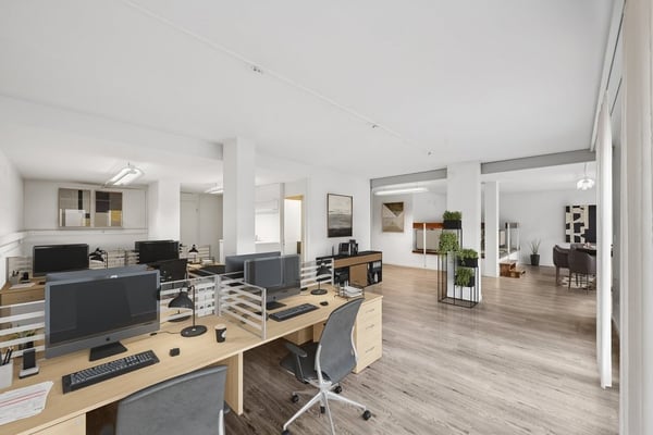 Modernes Büro im Gellert mit Sitzplatz 12