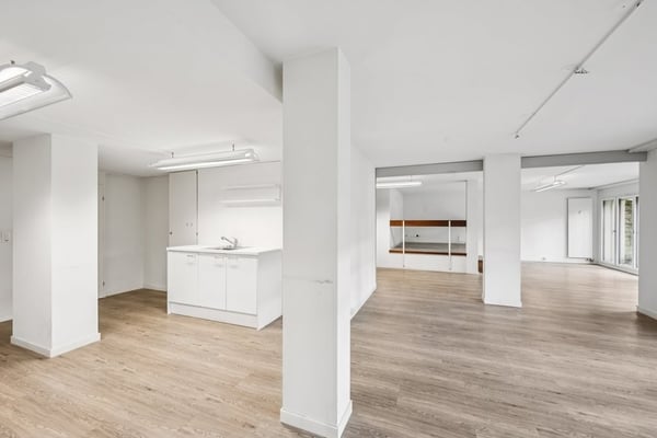 Modernes Büro im Gellert mit Sitzplatz 3