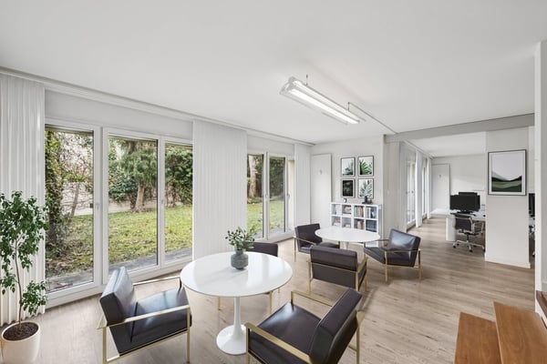 Modernes Büro im Gellert mit Sitzplatz 11