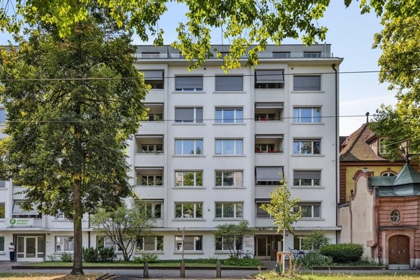 Nähe Aeschenplatz - Wohnen in zentralster Lage!