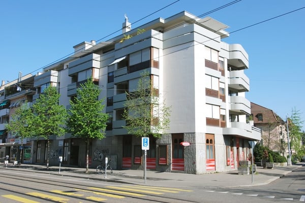 Autoeinstellhallenplätze 1