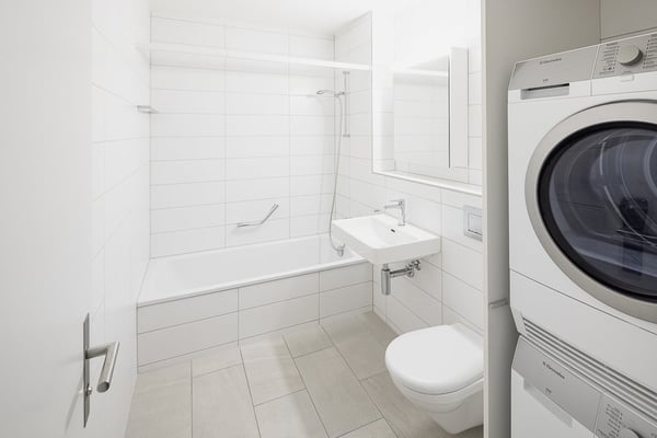 Moderne 4.5 Zimmer-Maisonettewohnung in der Überbauung Weierweg 3