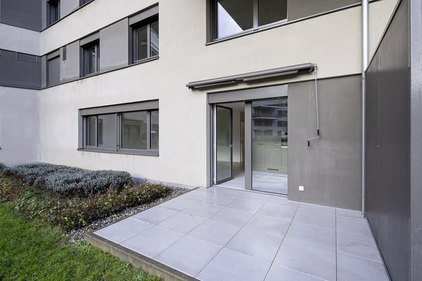 Moderne 4.5 Zimmer-Maisonettewohnung in der Überbauung Weierweg 7