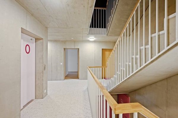 Einzigartige 2.5-Zimmer-Wohnung mit hochwertigem Ausbau 2