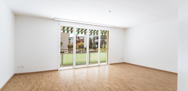 Ihr Zuhause an ruhiger, schöner und sonniger Lage! 3