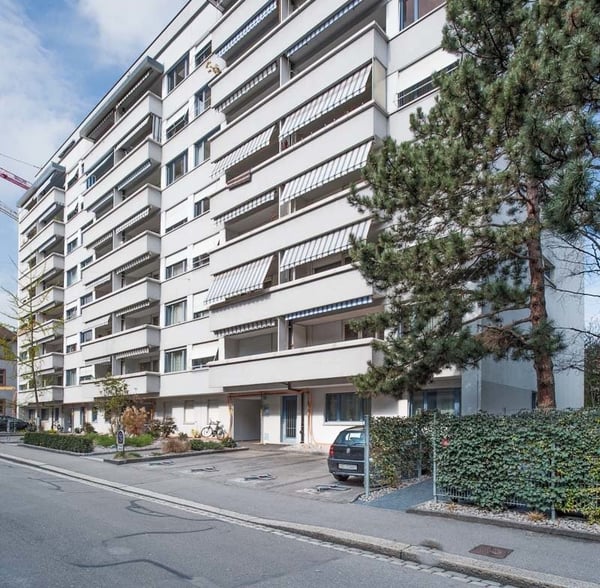 städtisch und ruhig ...nähe Aeschenplatz 1
