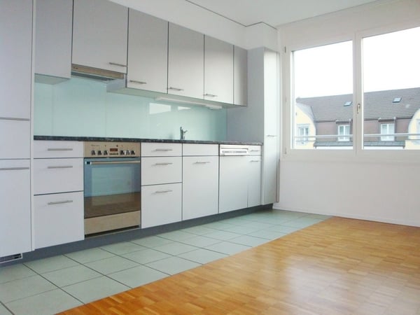 3 Zimmerwohnung Nähe Novartis/BASF 4