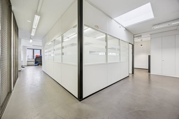vielseitige 269 m2 Gewerbefläche in Geroldswil 9