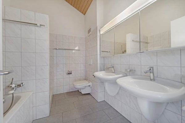 mit Wintergarten, Balkon, Waschturm, Cheminée und vielem Mehr! 9