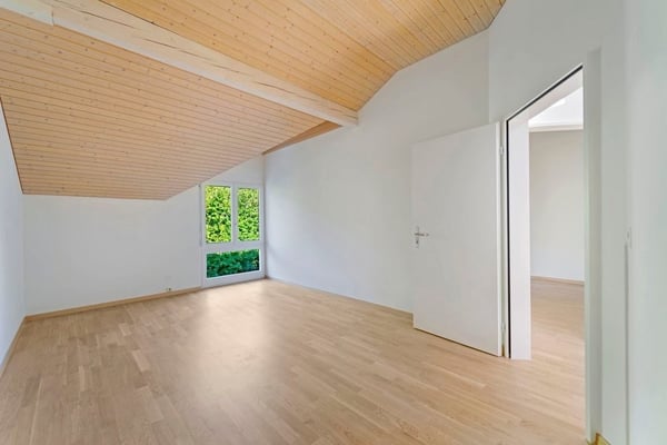 mit Wintergarten, Balkon, Waschturm, Cheminée und vielem Mehr! 4