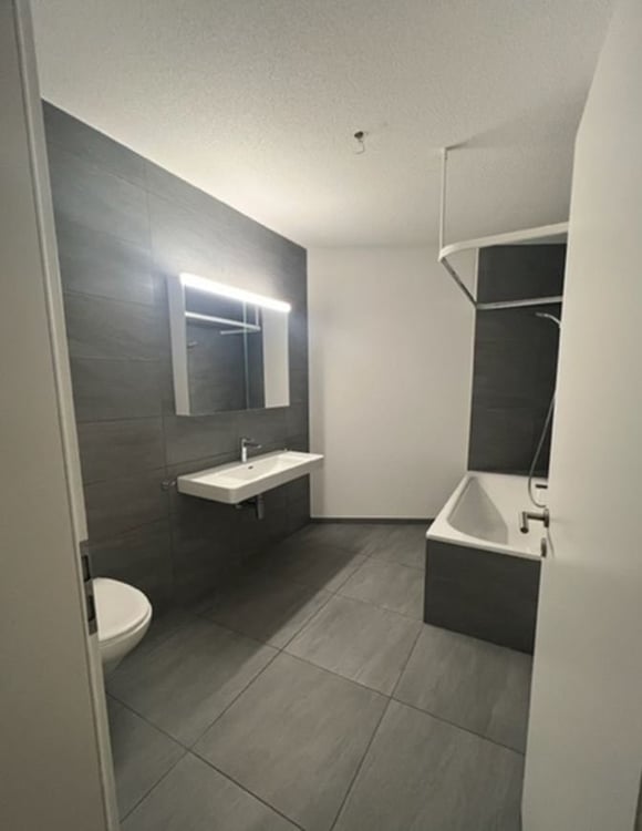 Grosszügige 1.5-Zimmerwohnung in Niederrohrdorf 2