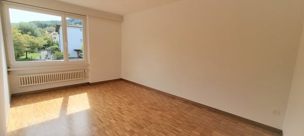 Helle 1.5-Zimmer-Wohnung mit Balkon in ruhigem Quartier in Adliswil 6